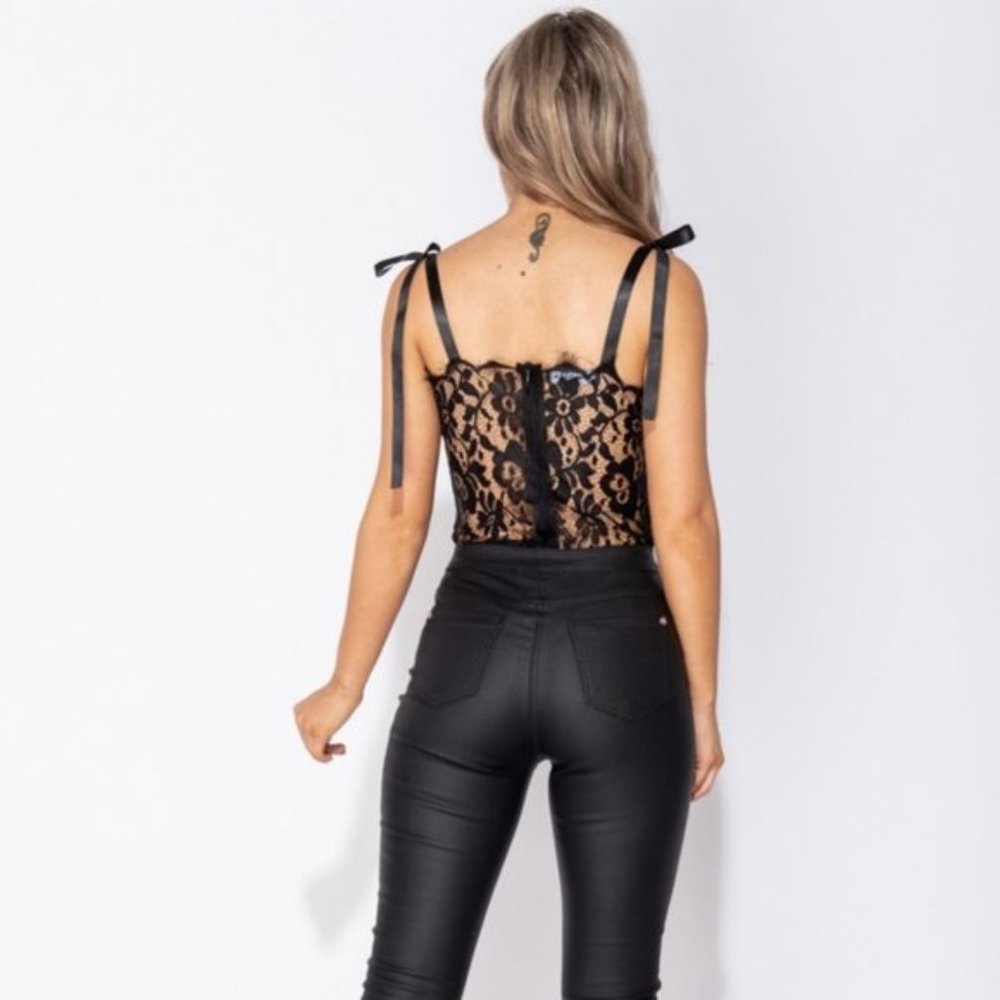 Black Lace Sleeveless V-Neck Bodycon Bodysuit Top Leotard - Picture 4 of 12